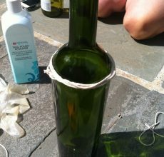 Як відрізати пляшку з під шампанського. Як розрізати скляну пляшку ниткою